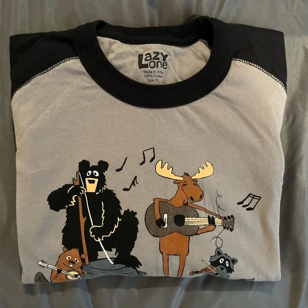 NEW Lazy One (brand) tee NWOT 🎼 - Picture 1 of 4